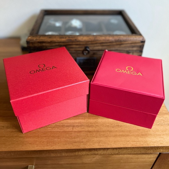 Omega Watch Box - Picture 1 of 6